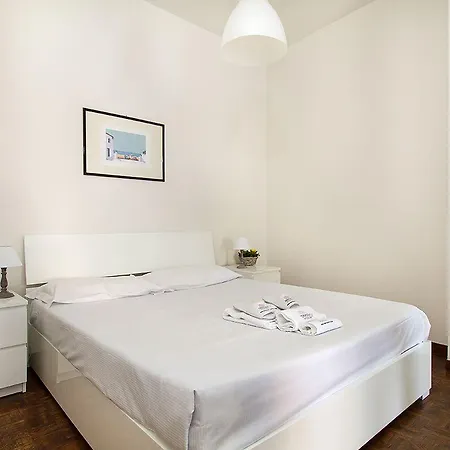 Cavour Apartment *